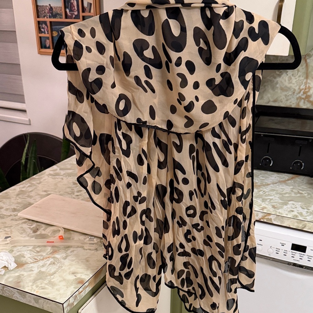 Leopard Print Ladies Scarf